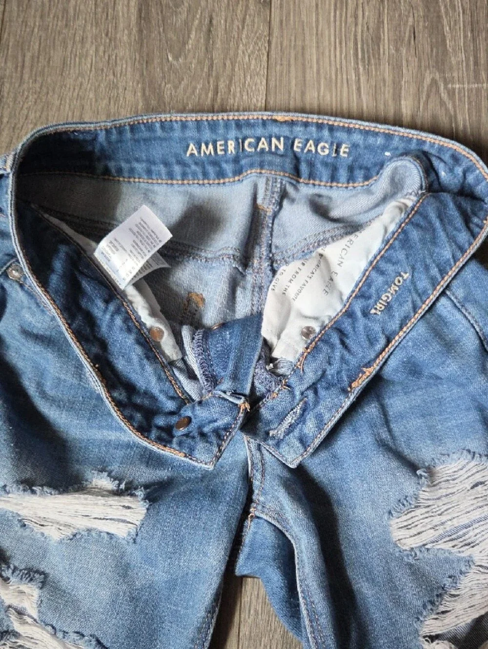 American Eagle Outfitters Button Fly Distressed Tom Girl Straight Leg Jeans 2 - Picture 3 of 6
